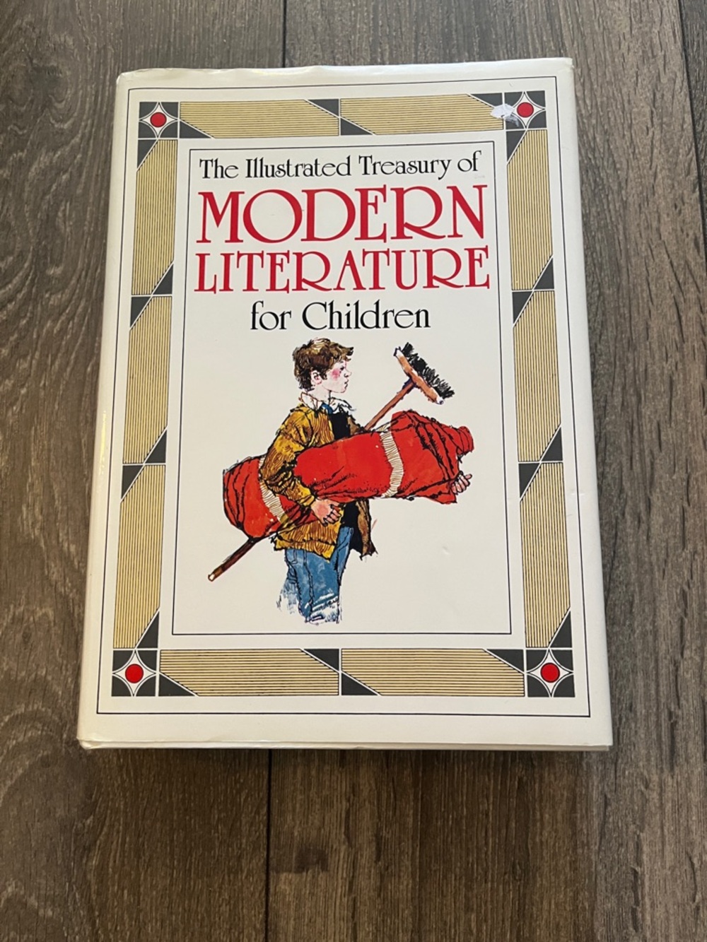 The Illustrated Treasury of Modern Literature for Children